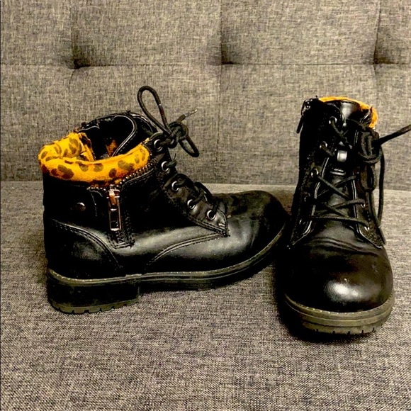 Ankle Boots, Girls 12, black w/ leopard print trim - Picture 1 of 9